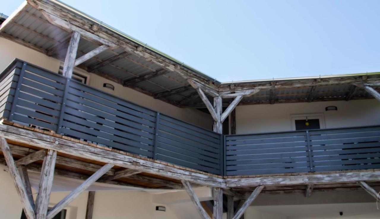Koller Apartmanhaz Sárvár المظهر الخارجي الصورة
